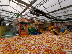 -兴芮温泉度假区