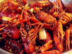 -巴厘龙虾·榜首油焖大虾(音乐学院·沿江酒馆店)