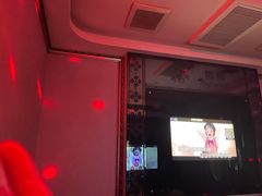 -缤纷KTV(东方新城店)