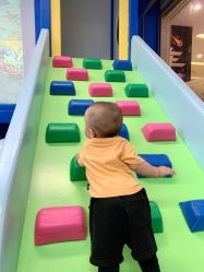 -孩子王童乐园(马群店)