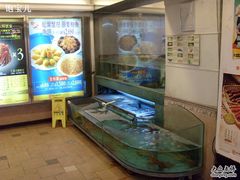 进门-鸿星海鲜酒家(格兰中心店)