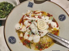 -绿草地·湘菜(酃湖师院店)