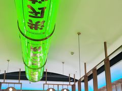 -洪氏嗨捞·广东猪肚鸡·椰子鸡火锅(西咸万象城店)