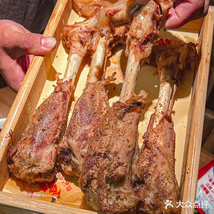 在上海就能吃到泉州排队王羊肉炉！