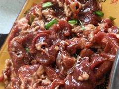 -黄利砖万峰林布依特色酸笋牛肉馆