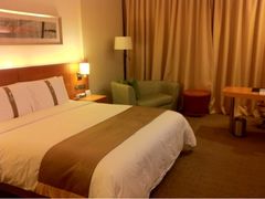 1216房间-上海浦东康桥绿地假日酒店