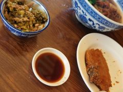 咸菜毛豆肉丝-沪西老弄堂面馆(定西路店)