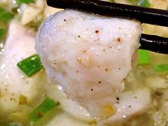 -金良酸菜鱼(宁海路总店)