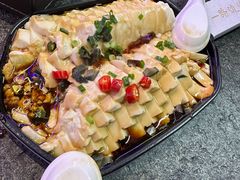 -路边边地标烧烤·川菜·小龙虾·音乐酒馆(良乡长虹店)