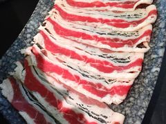 澳洲谷饲100天肥牛-哥老官重庆美蛙鱼头(宝山龙湖店)
