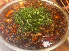 -鸿顺老铁锅美蛙鱼府(解放碑店)