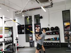 -汗水空间私教健身连锁(SM广场店)