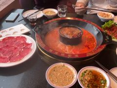 -三江两海老火锅(北京首店)