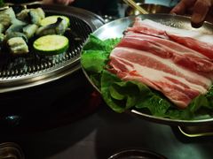 -围炉肉舍丹东海鲜烤肉·烤活鳗(步行街店)