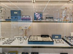 -世纪大明眼镜·蔡司战略授权店(汉街店)