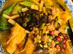 -螺世纪螺蛳粉·桂味小排档(裕德店)