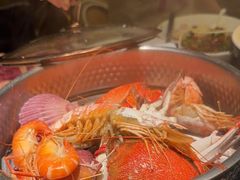 -钱小奴海鲜自助黑金店(杭州滨江龙湖店)