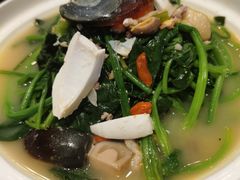 金银蛋上菠菜-高第街56号港式餐厅(山大路店)