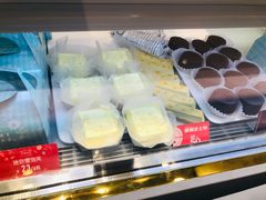 -西树泡芙(湖滨银泰in77B区店)