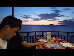 -卷心菜和避孕套餐厅(Pattaya)