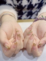 -桃色美甲沙龙
