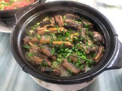 黄鳝煲仔饭-容里煲仔饭(利丰北路店)