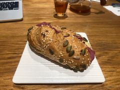 -蔚来中心(北京中关村店)