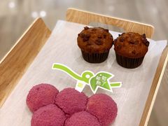 碧根果桂圆蛋糕杯-奈雪的茶(市百一店)