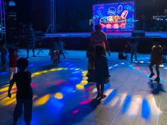 -绿地风尚天地广场