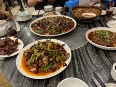 -江湖黑大兔(杨家坪店)