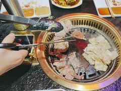 -牛鲜盛齐齐哈尔烤肉(曹路店)