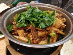 -芳村榕树头叹佬鸡煲(体育西店)