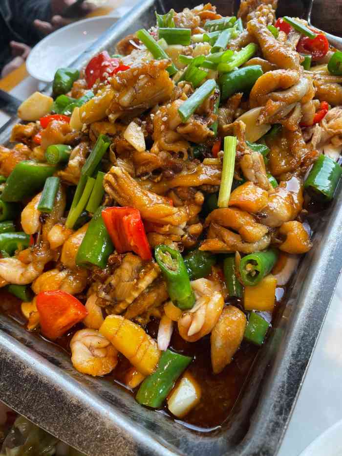 蛙小贰碳烧牛蛙(百年东街店)