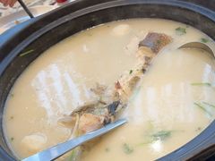 -香山湖家家宴(中山陵店)
