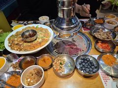 -老炉家木炭烤肉(长江国际店)