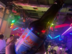 -UP嘻哈酒吧(粉巢店)