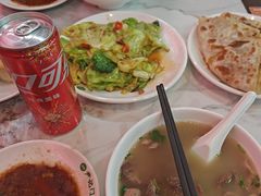 -尹记门钉肉饼(丰台站店)