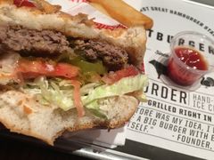 -FATBURGER 特富客汉堡(外交公寓店)