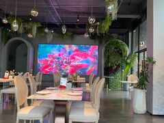 -九月里.自由花园餐厅