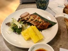 传统烤猪颈肉配酸甜酱-美奈小馆·东南亚菜(福田星河COCO Park店)