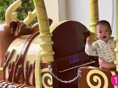 -七彩云南欢乐世界