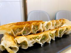 猪肉豆角锅贴-大眼锅贴水饺(河东店)