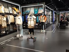 -李宁(苏州中心店)