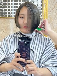 -TOP HAIR SALON