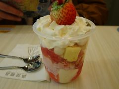 百利甜心草莓甜品杯-满记甜品(金帝银泰城店)