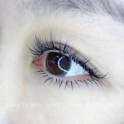 -花岐款式专研健康美甲沙龙