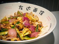 小脸大碗牛蛙干拌面-友达面馆(广州总店)