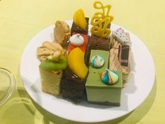 -安徽饭店·白鹭阁自助餐厅(梅山路店)