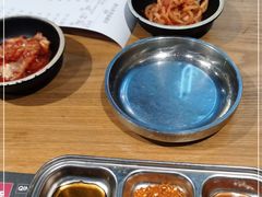 -青瓦炭韩潮烤肉(花园道店)