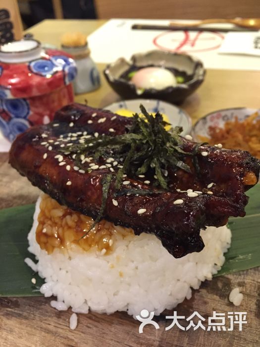 丼鳗屋·原条鳗鱼饭专门店的点评